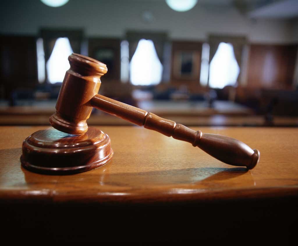 Martelo de juiz — símbolo da justiça